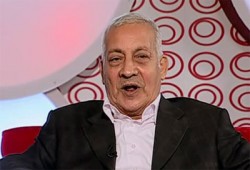 وفاة الكاتب الساخر جلال عامر