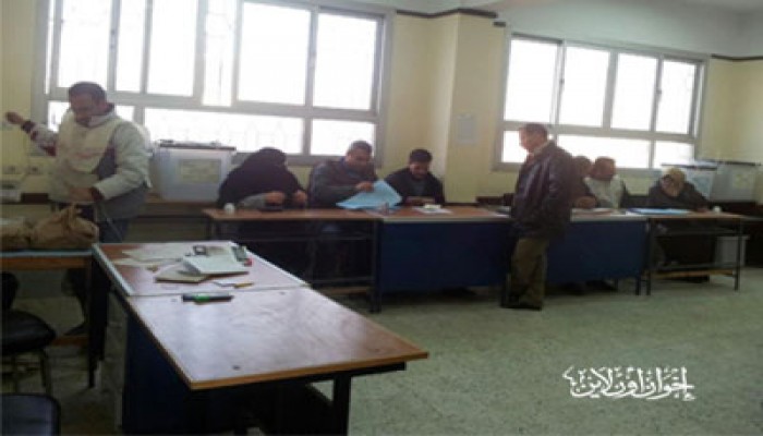 تدخل موظف يغلق 3 لجان انتخابية بدمياط