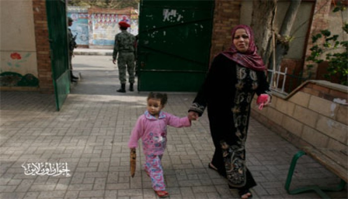 ناخبو الشورى: نشارك "للكرامة" وليس "للغرامة"!