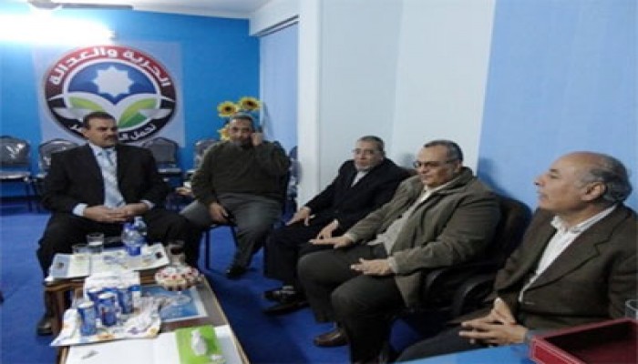 وفد مسيحي يهنئ نواب"الحرية والعدالة" بالمنيا