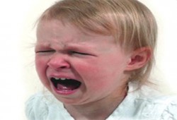 ززززززززن وإلحاح طفلك.. كيف تتعاملين معه؟