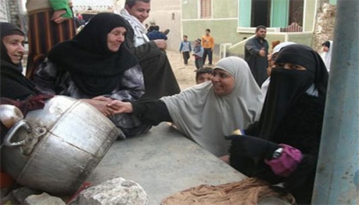 جولات لمرشحة "الحرية والعدالة" للشورى بالفيوم