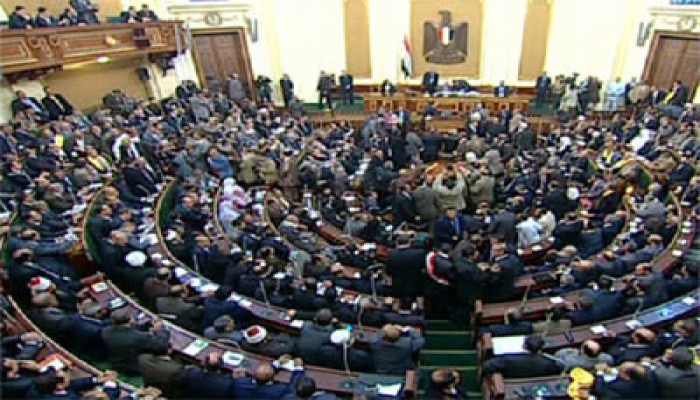 "سياسيون": برلمان الثورة أول خطوات نقل السلطة للمدنيين