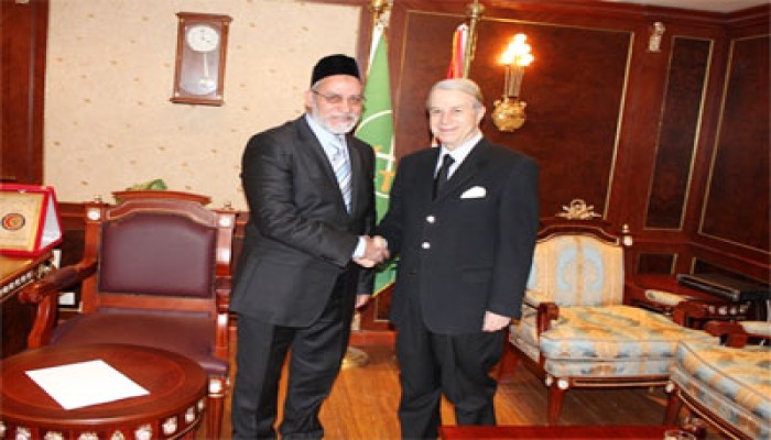 المرشد العام يستقبل السفير الإيطالي