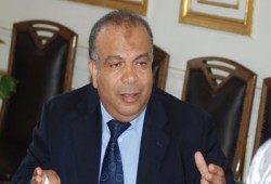 "الحرية والعدالة" يقبل اعتذار الكتاتني عن منصب الأمين العام