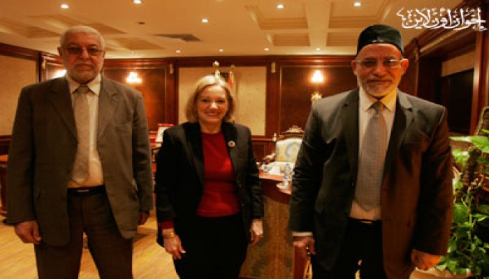 المرشد العام يستقبل السفيرة الأمريكية بالقاهرة