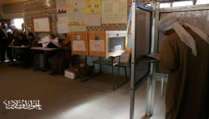 الفلول يطردون مندوبي "الحرية والعدالة" من لجان نجع حمادي