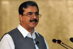 البرلمان هو الحل لإنقاذ الحكومة الباكستانية