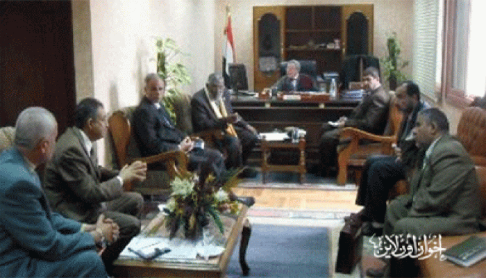 الكتلة البرلمانية لـ"الحرية والعدالة" تبحث تطوير ميناء دمياط