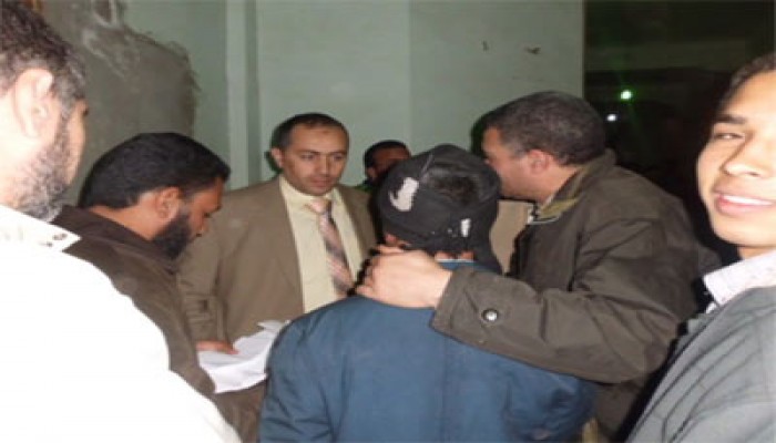 ياسر عبد الرافع يتدخل لحل أزمة عمال "أبو قير" للأسمدة