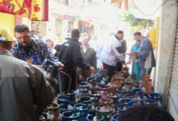 الإسكندرية.. "الحرية والعدالة" يحل أزمة أسطوانات الغاز بـ"باكوس"