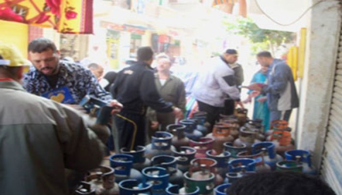 الإسكندرية.. "الحرية والعدالة" يحل أزمة أسطوانات الغاز بـ"باكوس"