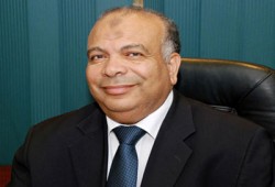 الكتاتني: نشجع الزكاة ولا نتدخل في آليات تنظيمها