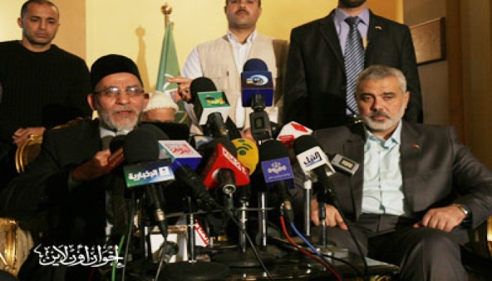 هنية يلتقي المرشد العام ويؤكد: الزمن تغير