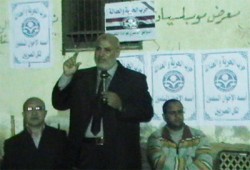 نائب "الحرية والعدالة" يتدخل لحلِّ أزمة عمال "المغربي" بالبحيرة