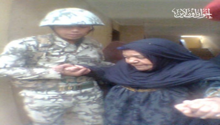 نساء ومسنات كفر غطاطي يطالبن بحقوقهن في التصويت