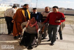 معاق بولاق يثير حماس الناخبين