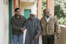 إلغاء لجنة انتخابية بالبحيرة والجيش يرفض التصوير داخل اللجان