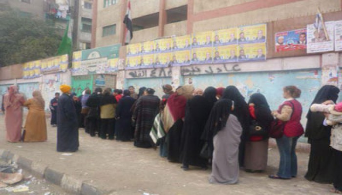 "الحرية والعدالة" ينهي أزمة المنتقبات بالعياط