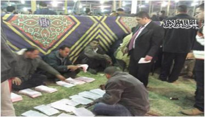 بالصور.. معاناة القضاة أثناء عملية الفرز في الزقازيق