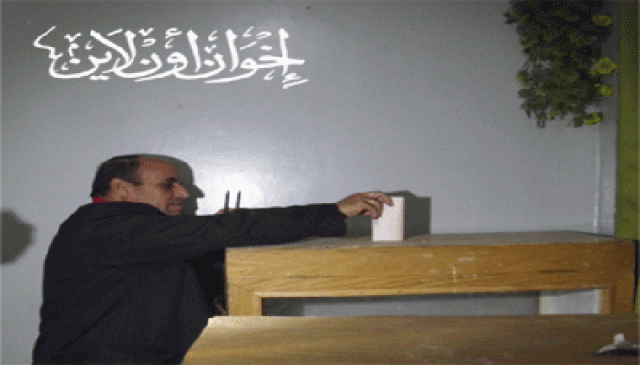 طرد مندوبي التوكيلات العامة في العياط بسبب "الوسط"