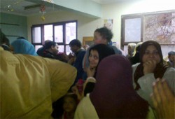 الناخبون يرفضون إخلاء "شجرة الدر" بأم المصريين