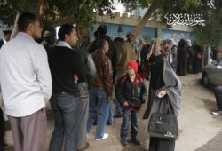 مدّ التصويت إلى التاسعة في اللجان المزدحمة