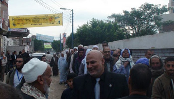 البحيرة.. تكدس الناخبين واحتكاكات مع الأمن