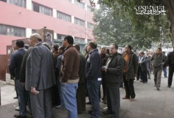 مزلقان "المقاطفية" يعطل التصويت في العياط