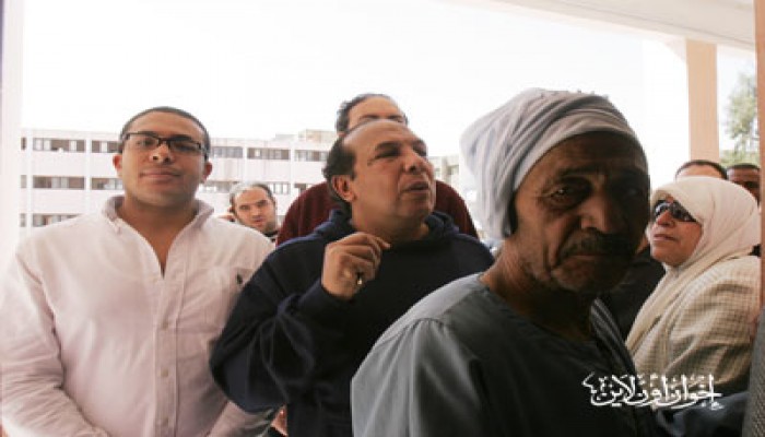 تأخر فتح لجان العياط بدون أسباب!