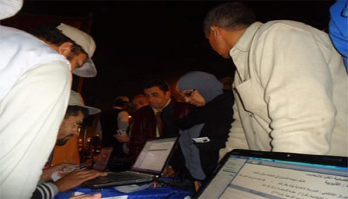 طلاب جامعة بنها يدعمون "الحرية والعدالة"