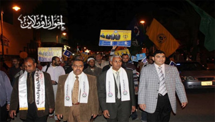 التفاف جماهيري حول مرشحي "الحرية والعدالة" بالسويس