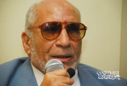 "فيس بوك" و"تويتر" يحتفيان بنجاح الخضيري و"الحرية والعدالة"