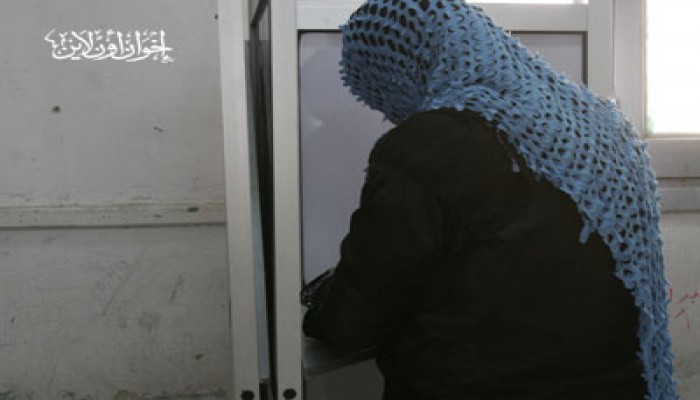 مستشارة "السلطان برقوق" تواصل منع المندوبين