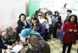 الطوابير تعود مجددًا أمام لجان مدينة نصر