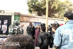 الجيش يزيل الدعاية المخالفة بدمياط
