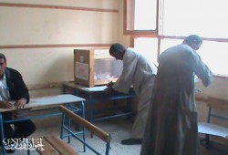 تأخر فتح بعض اللجان في دمياط وسط إقبال متوسط