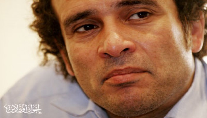 عمرو حمزاوي يطالب بوقف "التخويف" من الإسلاميين