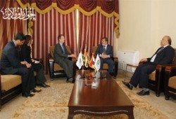 "الحرية والعدالة" يستقبل السفير البريطاني بالقاهرة