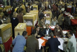 أزمة جديدة مفتعلة في لجنة الفرز بالدائرة الأولى في القاهرة