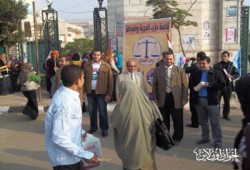 "صوتك يبني مصر" حملة توعية انتخابية بجامعة الزقازيق