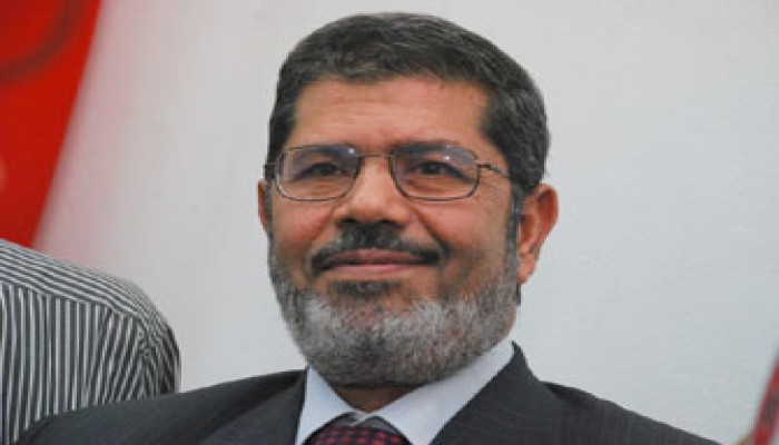 د. مرسي يشارك في اجتماع القوى السياسية مع "العسكري"