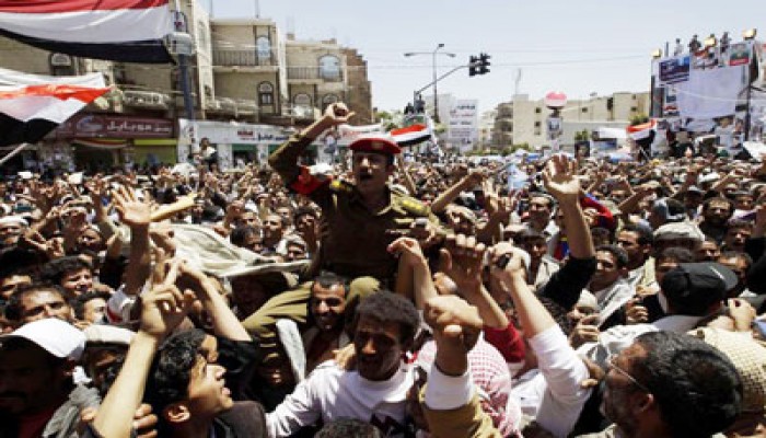 صالح يواصل جرائمه.. واليمن يطالب بمحاكمته