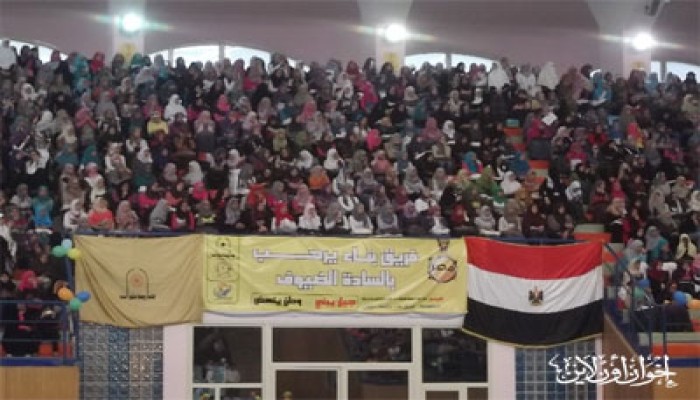 طلاب جامعة حلوان يرحبون بمبادرة "بناء"