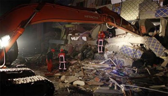 ارتفاع عدد ضحايا زلزال تركيا.. ورفض مساعدة الكيان