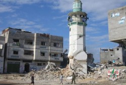 قوات الاحتلال تهدم مسجدًا بالضفة الغربية