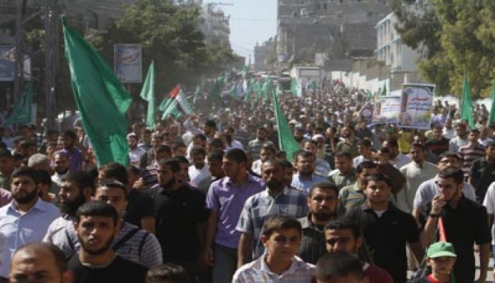 مسيرة حاشدة بغزة تضامنًا مع الأسرى