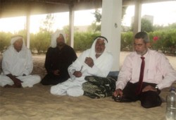 "الحرية والعدالة" يلتقي قبائل بئر العبد