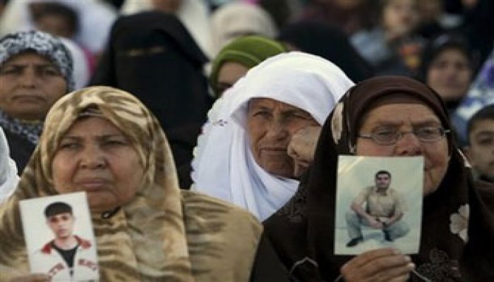 حماس: قضية الأسرى على رأس أولوياتنا الوطنية