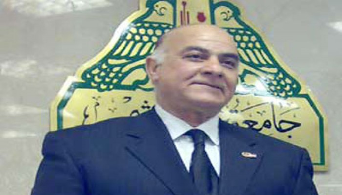 أساتذة "عين شمس": الإضراب مستمر حتى قبول استقالة الديب